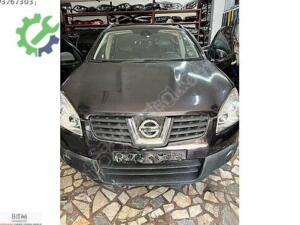 Nissan Qashqai Arka Panel Çıkma