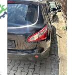 Nissan Qashqai Arka Panel Çıkma