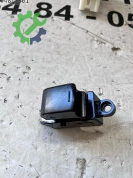 Nissan Qashqai Cam Düğmesi çıkma parça