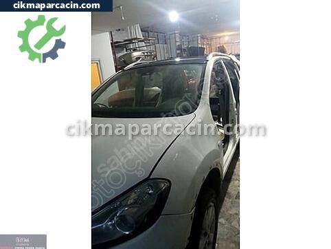 Nissan Qashqai Cam Suyu Deposu çıkma parça