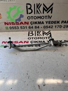 Nissan Qashqai Orijinal Çıkma İç Silecek Mekanizması