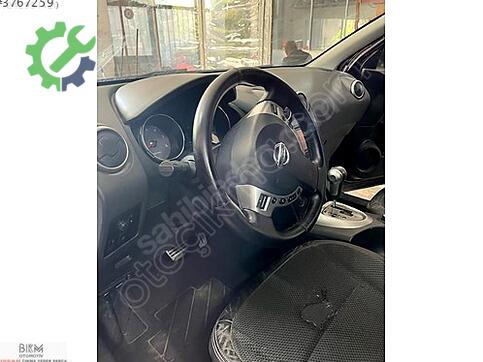 Nissan Qashqai Tampon Izgara Çıtası çıkma parça