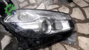 Nissan Qashqai 2010 – 2013 Çıkma Sağ Sol Far (2. Adet)