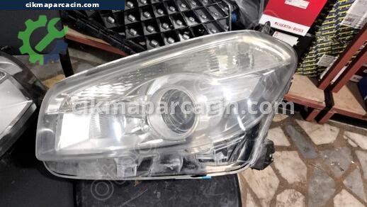 Nissan Qashqai Far çıkma parça