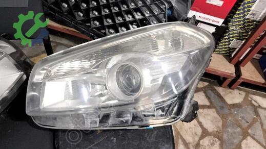 Nissan Qashqai Far çıkma parça