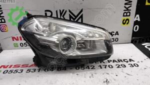 Nissan Qashqai 2010 – 2013 Çıkma Sağ Far