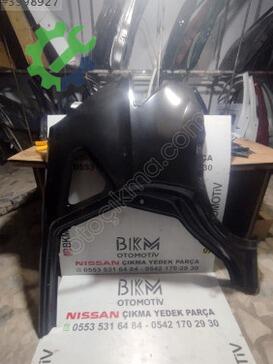 Nissan Qashqai Arka Çamurluk çıkma parça