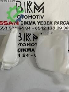 Nissan Qashqai 2006 – 2010 Çıkma Silecek Suyu Deposu