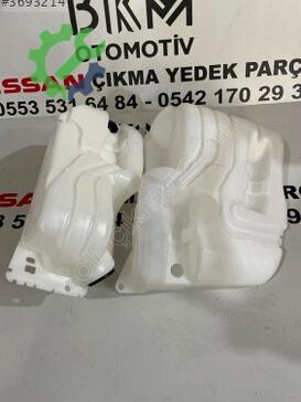 Nissan Qashqai Silecek Suyu Deposu çıkma parça