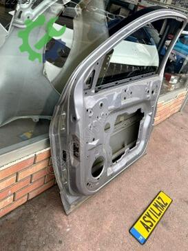 Nissan Qashqai Sağ Ön Kapı çıkma parça