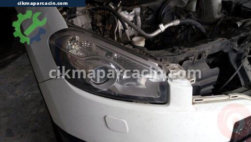 Nissan Qashqai Sis Farı çıkma parça