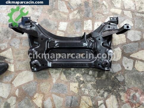 Nissan Qashqai Travers çıkma parça