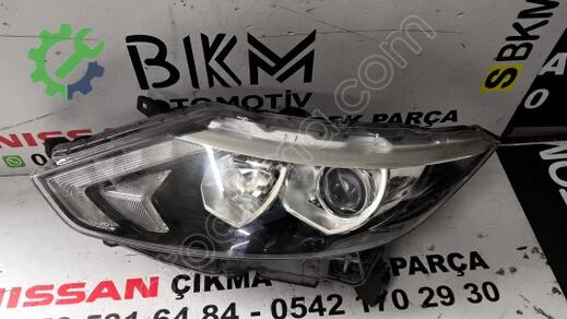 Nissan Qashqai Far çıkma parça