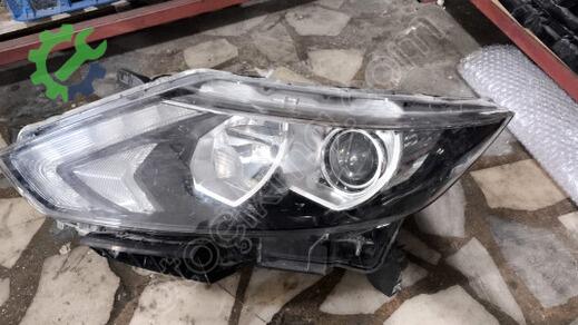 Nissan Qashqai Far çıkma parça