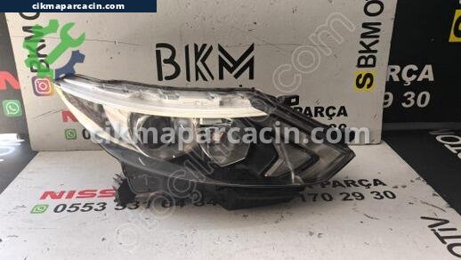Nissan Qashqai Far çıkma parça