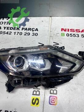 Nissan Qashqai Far çıkma parça