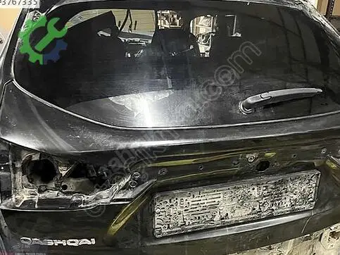 Nissan Qashqai Bagaj çıkma parça