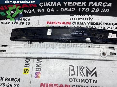 Nissan Qashqai Tampon Demiri çıkma parça