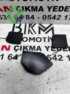 Nissan Qashqai Ön Çeki Demir Kapağı Çıkma