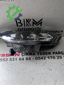 Nissan Qashqai Far 26010 çıkma parça
