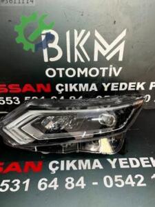 Nissan Qashqai 2017 – 2021 Çıkma Sol Far (2. Adet)