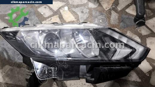 Nissan Qashqai Far çıkma parça