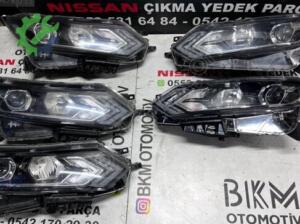 Nissan Qashqai 2017 – 2021 Sağ Sol Far Çıkma (4. Adet)