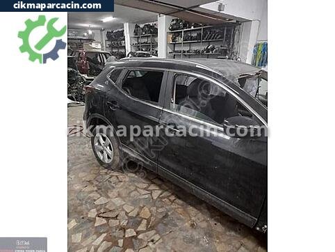 Nissan Qashqai Kapı çıkma parça