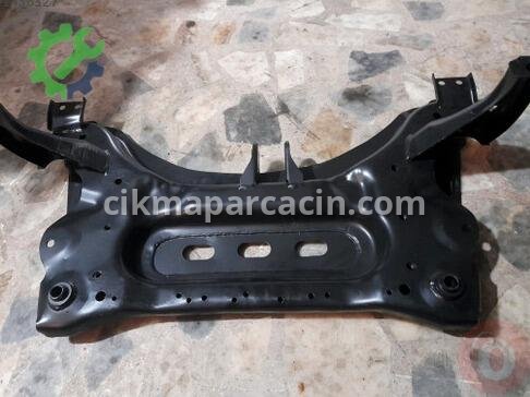 Nissan Qashqai Travers çıkma parça