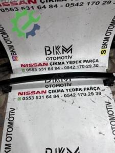 Nissan Qashqai Orijinal Çıkma Tampon Demiri (2. Adet)