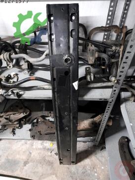 Nissan Qashqai Tampon Demiri çıkma parça