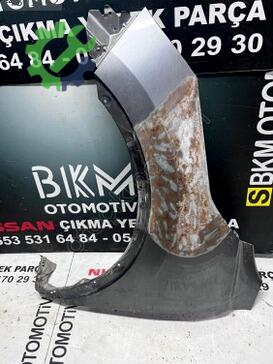 Nissan Qashqai Çamurluk çıkma parça