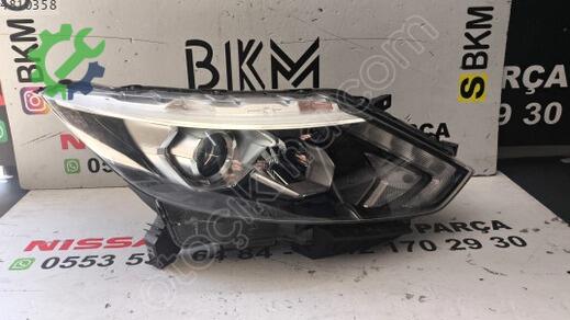 Nissan Qashqai Far çıkma parça