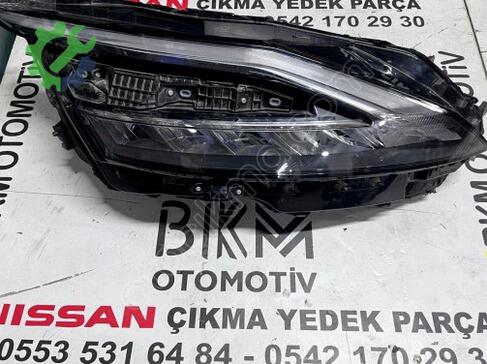 Nissan Qashqai Far çıkma parça