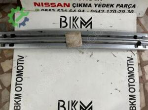 Arka Tampon Demiri Nissan Qashqai 2022 – 2025 Çıkma