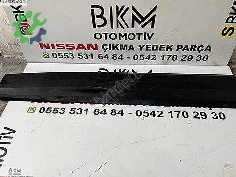 Nissan Qashqai Kapı Çıtası çıkma parça