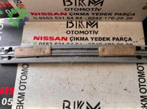 Nissan Qashqai Orijinal Çıkma Arka Tampon Demiri 85030