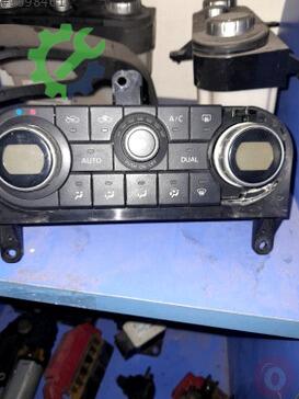Nissan Qashqai Klima Kontrol Paneli çıkma parça