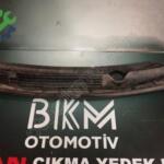 Nissan Qashqai Orijinal Çıkma Ön Cam Izgarası