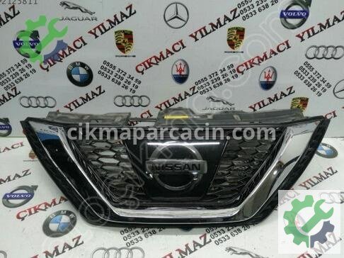 Nissan Qashqai Ön Panjur çıkma parça