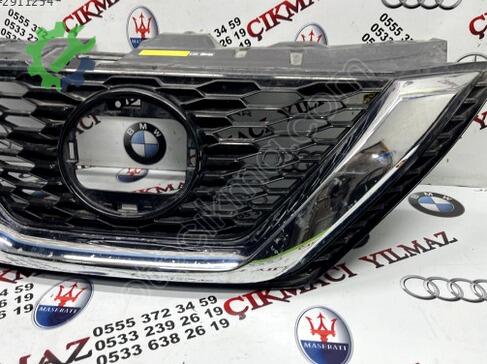 Nissan Qashqai Ön Panjur çıkma parça