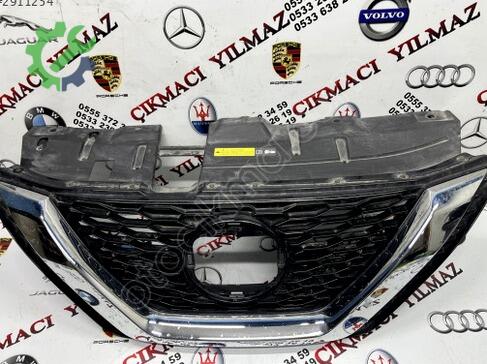 Nissan Qashqai Ön Panjur çıkma parça
