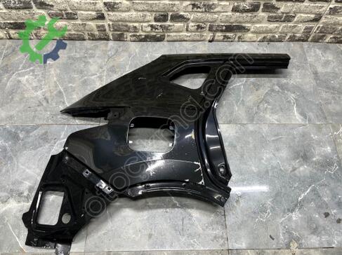 Nissan Qashqai Sağ Arka Çamurluk çıkma parça