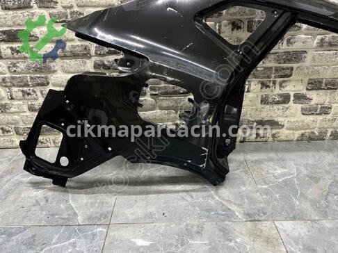 Nissan Qashqai Sağ Arka Çamurluk çıkma parça