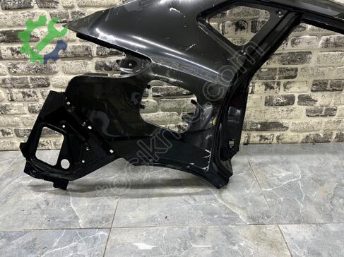 Nissan Qashqai Sağ Arka Çamurluk çıkma parça
