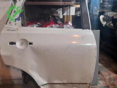 Nissan Qashqai Kapı çıkma parça