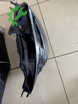 Nissan Qashqai Sağ Ön Far çıkma parça
