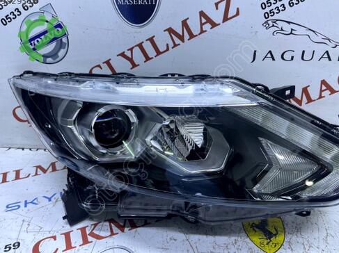 Nissan Qashqai LED Far E1313899R çıkma parça