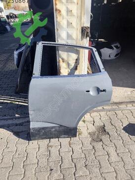 Nissan Qashqai Sol Arka Kapı çıkma parça