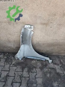 Nissan Qashqai Sol Ön Çamurluk çıkma parça